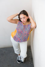 Load image into Gallery viewer, Wool Crochet Vest
